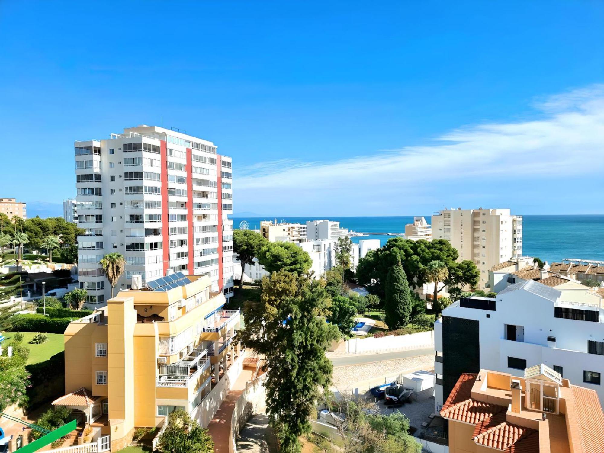 Estudio Las Naciones Bellavista Benalmádena Buitenkant foto
