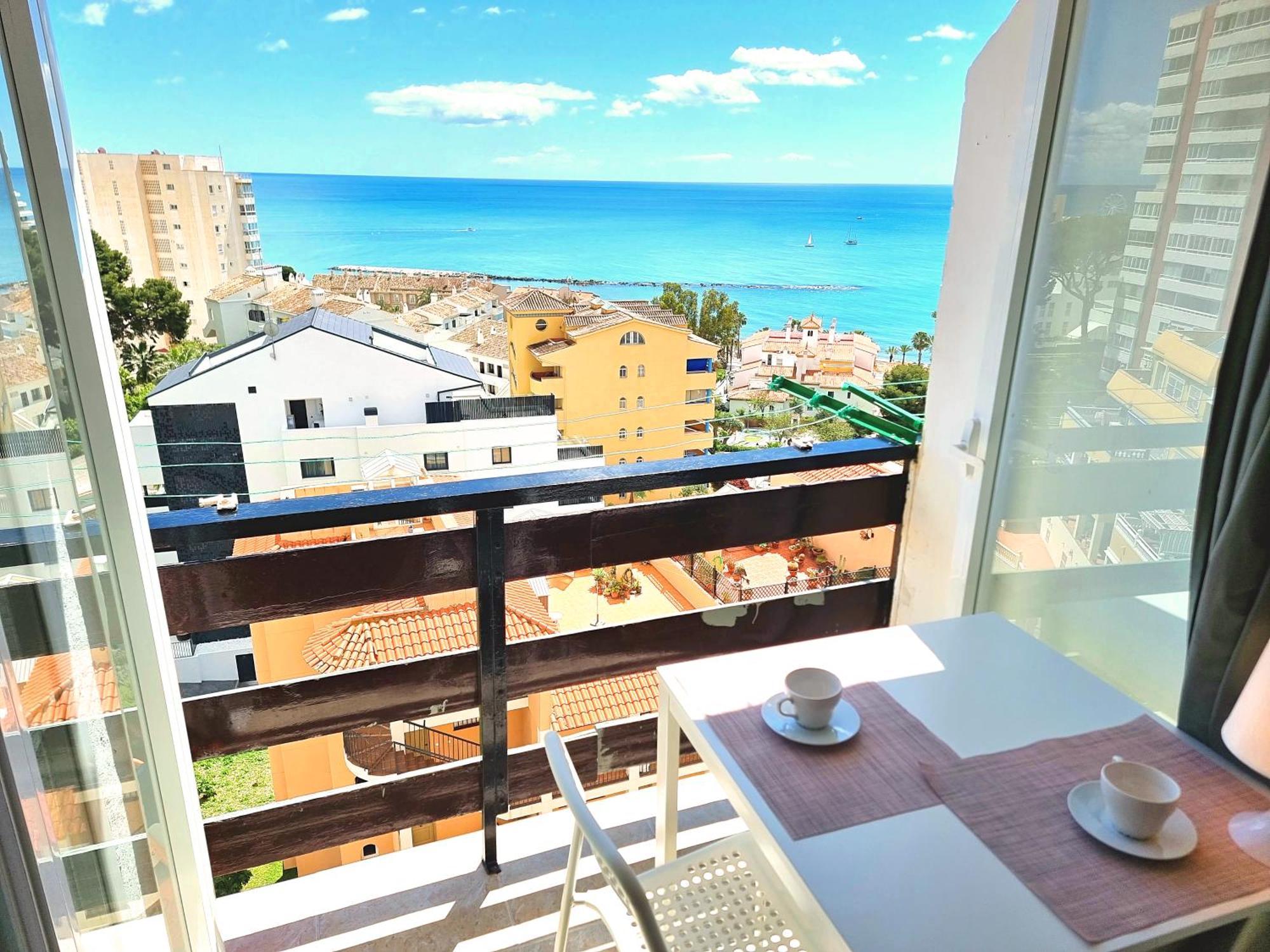 Estudio Las Naciones Bellavista Benalmádena Buitenkant foto